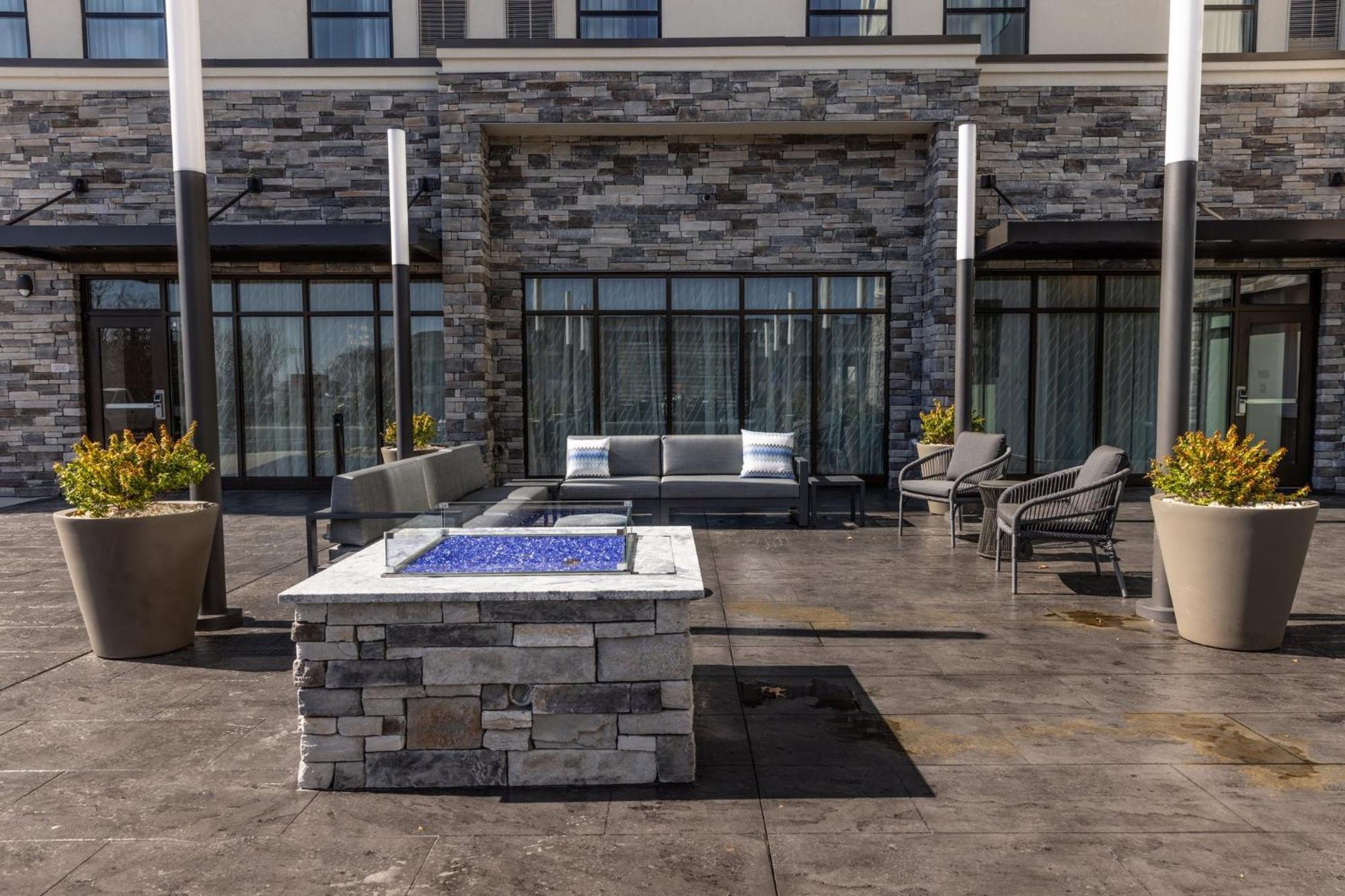 Staybridge Suites Greenville - Medical Center By Ihg Εξωτερικό φωτογραφία
